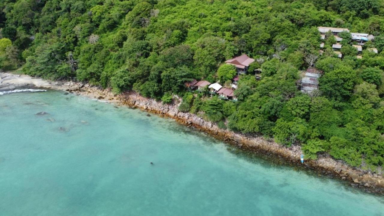 Phi Phi Seaside Bungalow Exterior photo